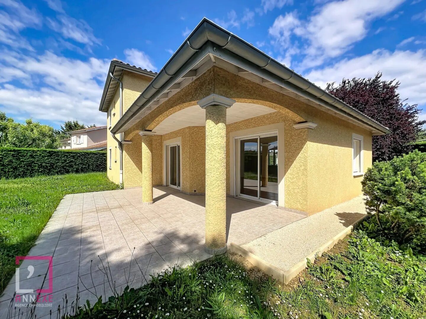Maison à vendre, 165m², Massieux