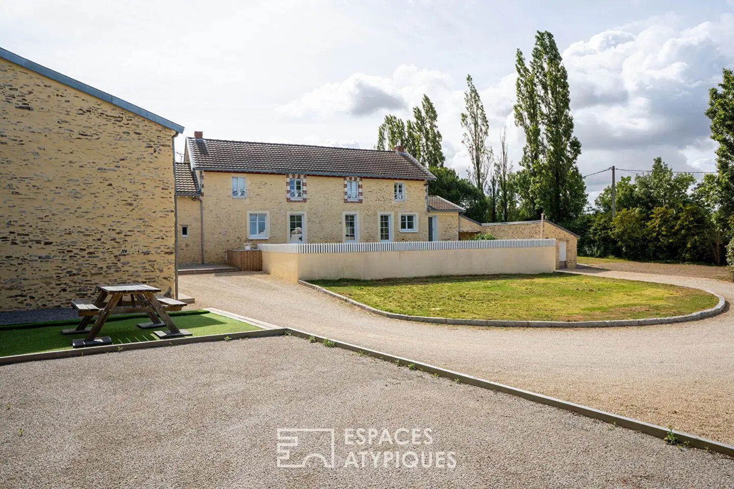 Maison à louer, 222m², Carquefou