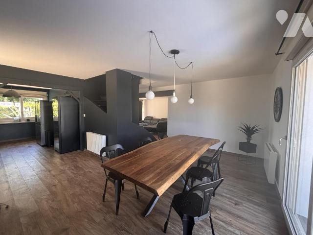 Maison à vendre, 129m², Mazé