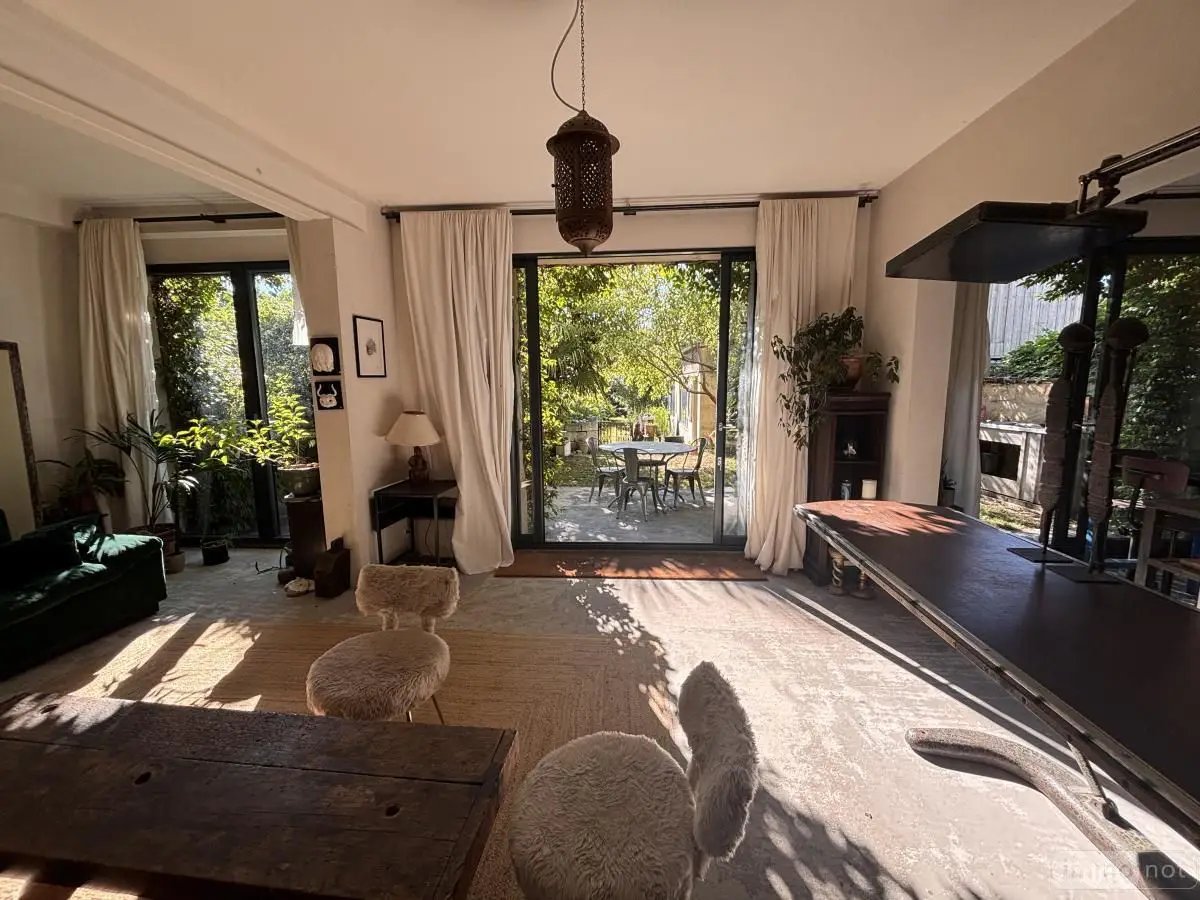 Maison à vendre, 235m², Gennes