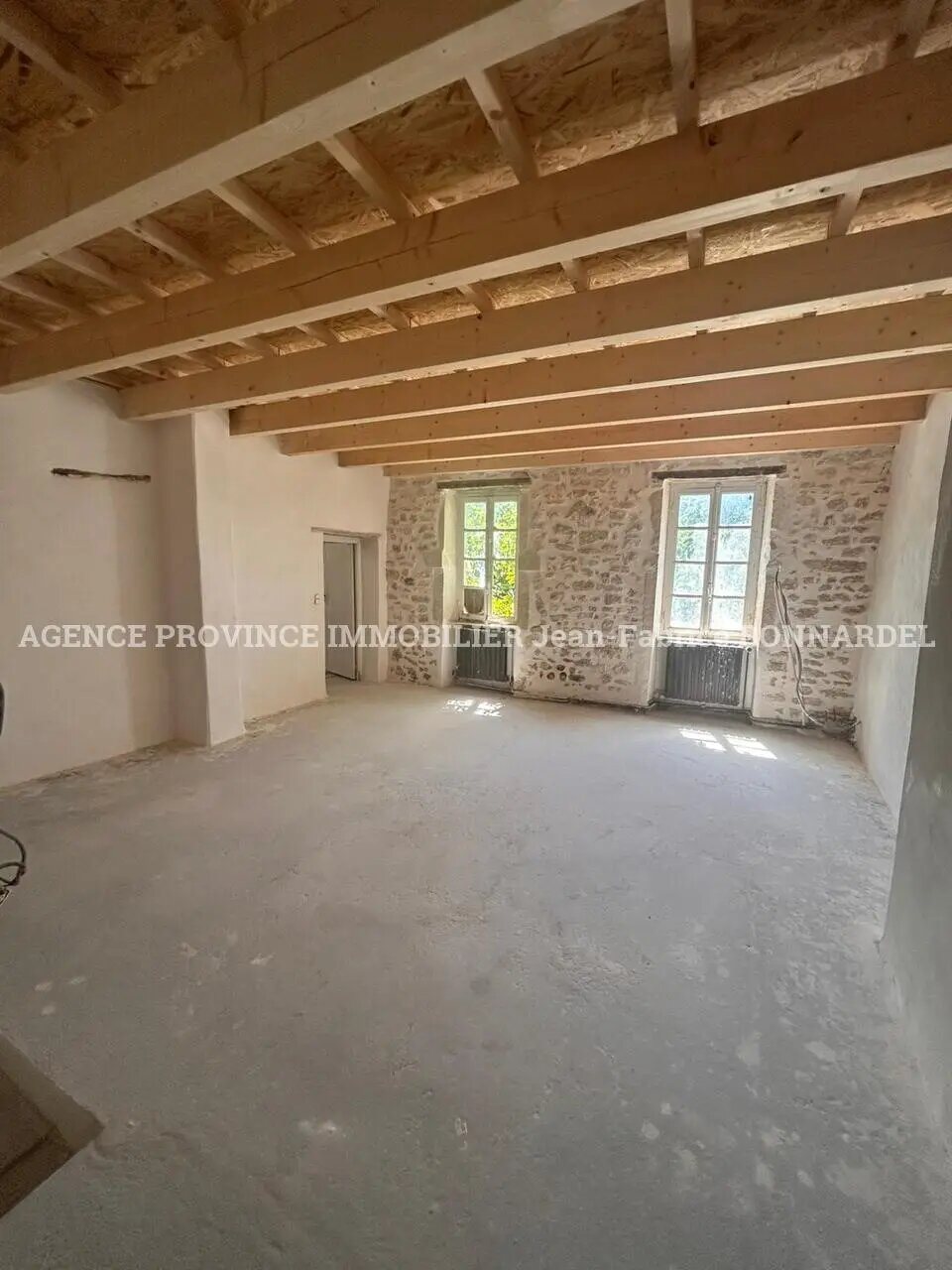 Maison à vendre, 238m², Chantemerle-lès-Grignan