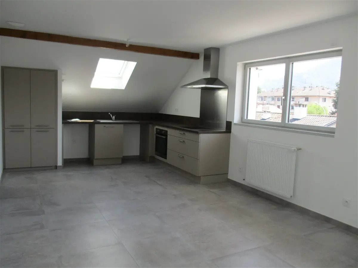 Appartement à louer, 53m², Annecy