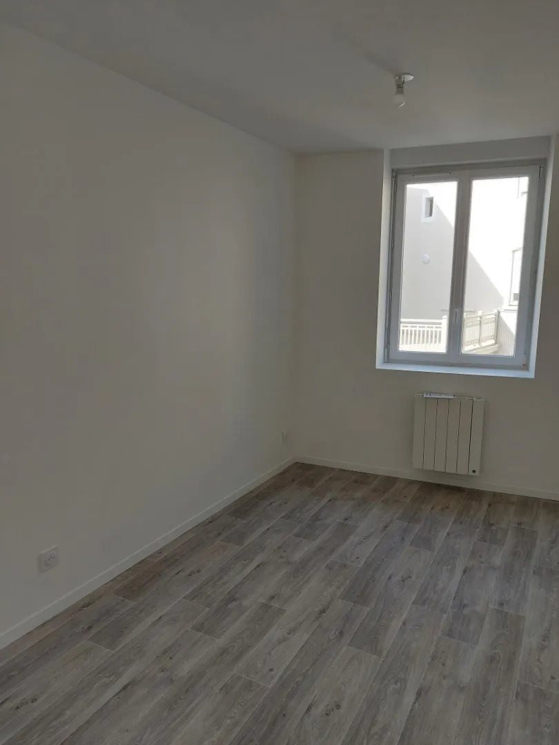 Appartement à louer, 38m², Lagnieu
