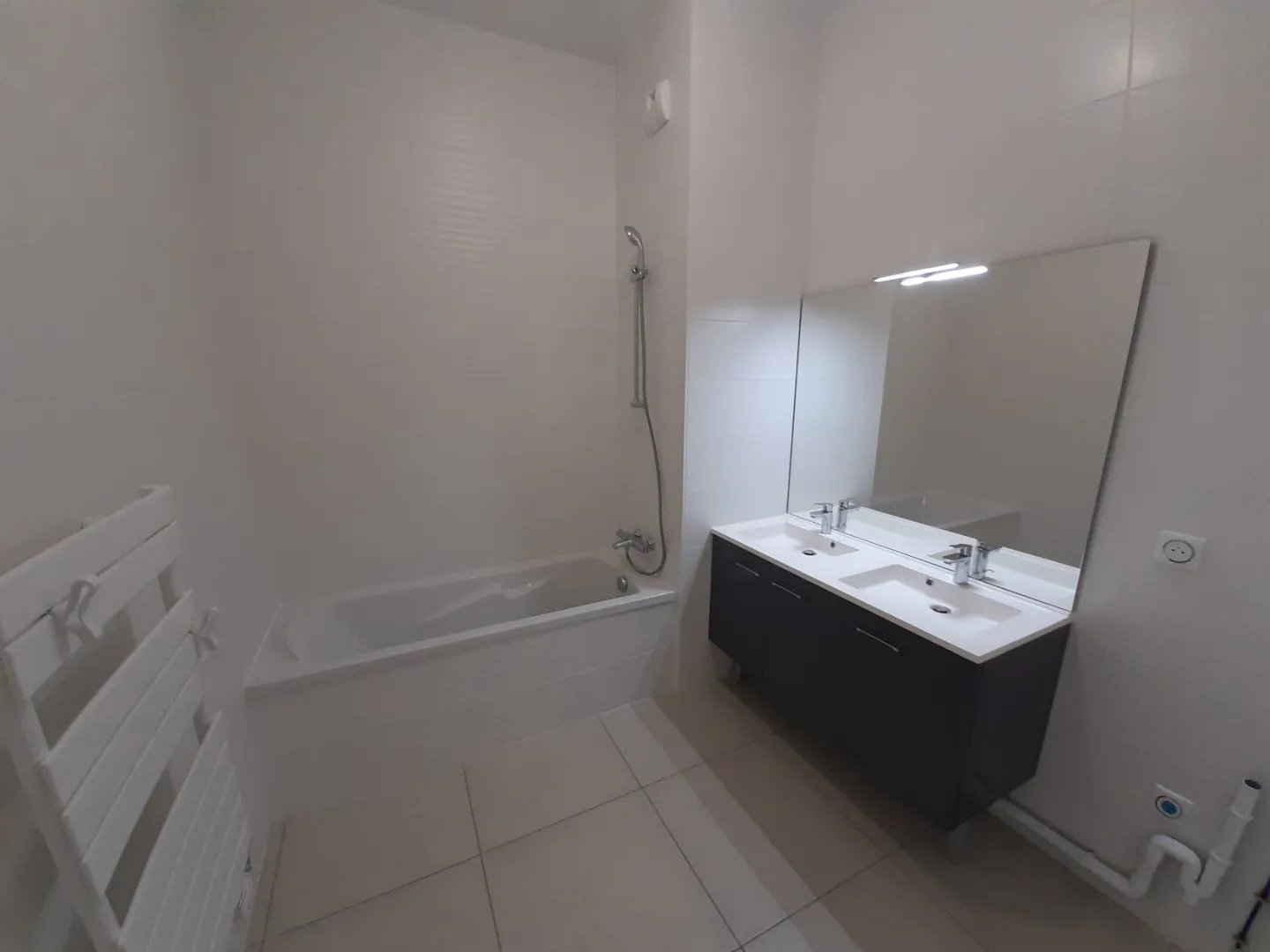 Appartement à louer, 57m², Caluire-et-Cuire