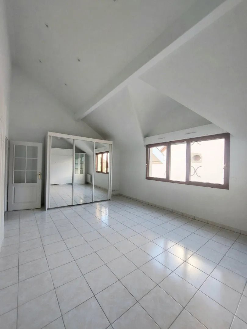 Appartement à louer, 37m², Ferney-Voltaire