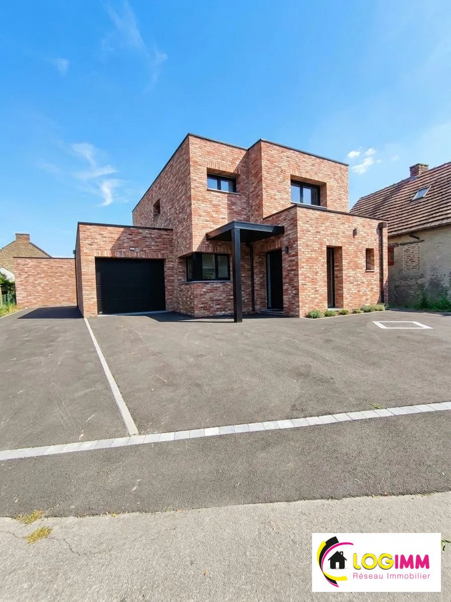Maison à vendre, 136m², Sebourg