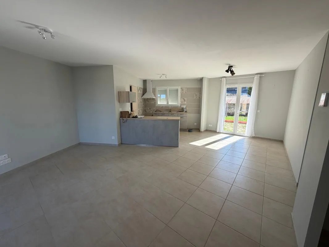 Maison à vendre, 69m², Saint-Simon-de-Pellouaille