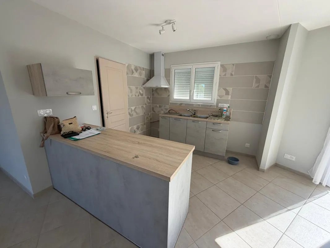 Maison à vendre, 69m², Saint-Simon-de-Pellouaille