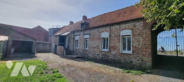Maison à louer, 76m², Lécluse