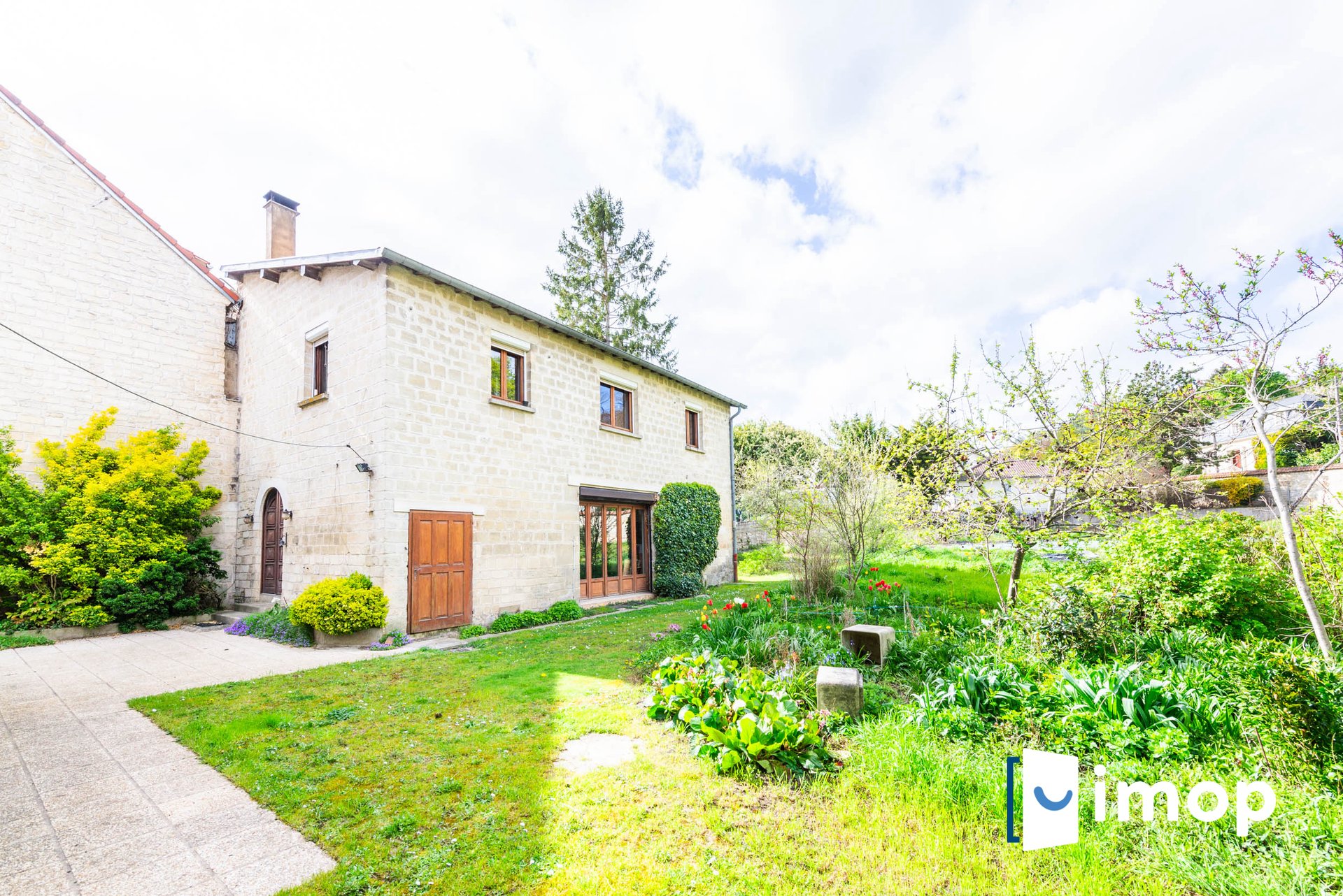 Maison à vendre, 110m², Le Mesnil-le-Roi