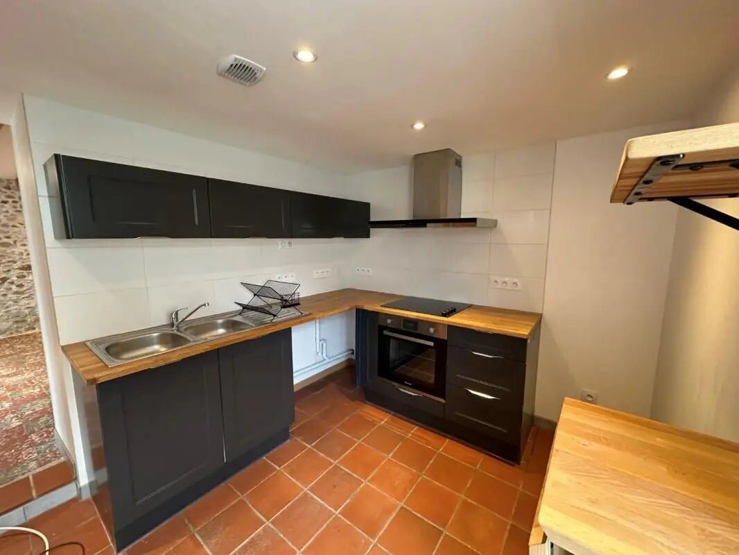 Maison à louer, 56m², Saïx