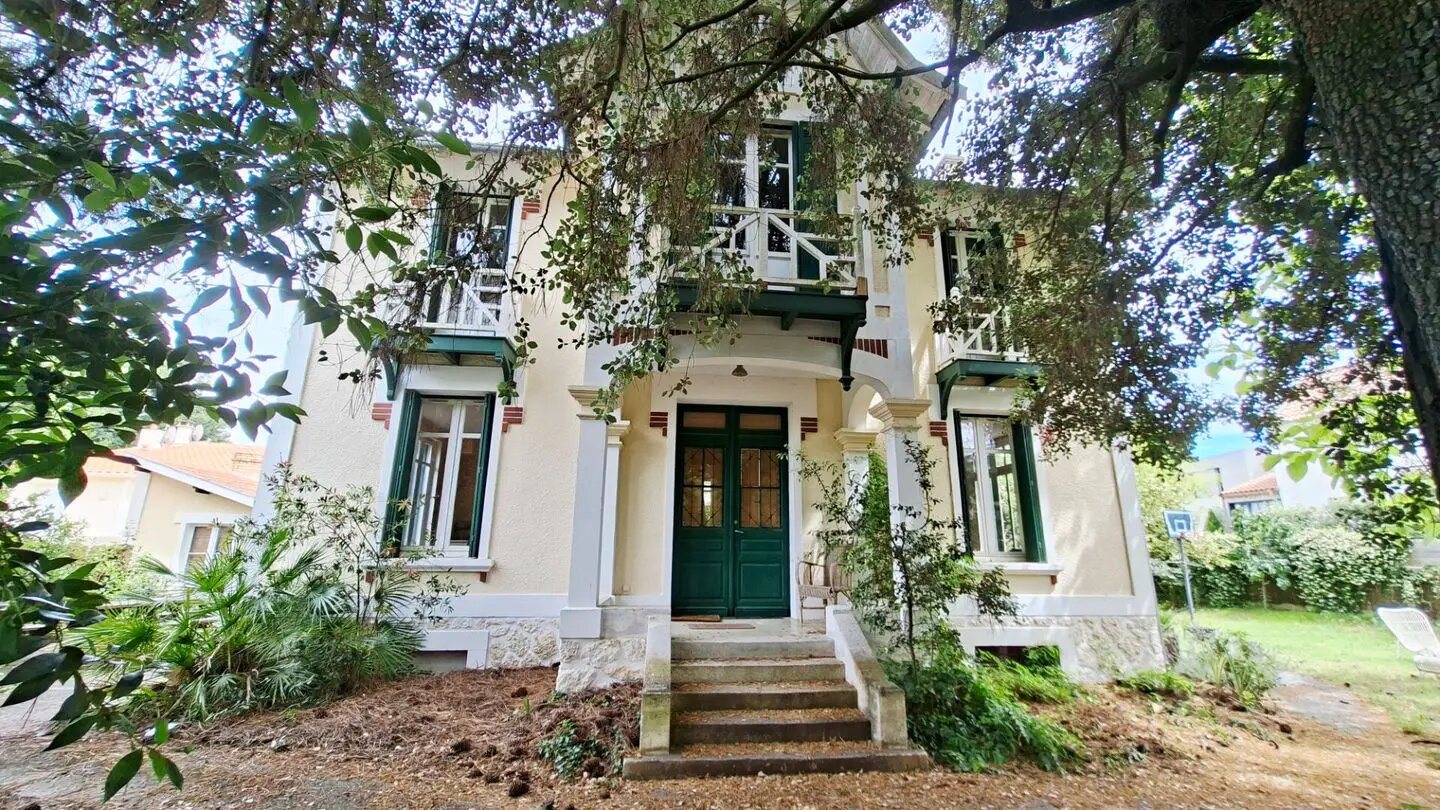 Maison à vendre, 150m², Saint-Palais-sur-Mer
