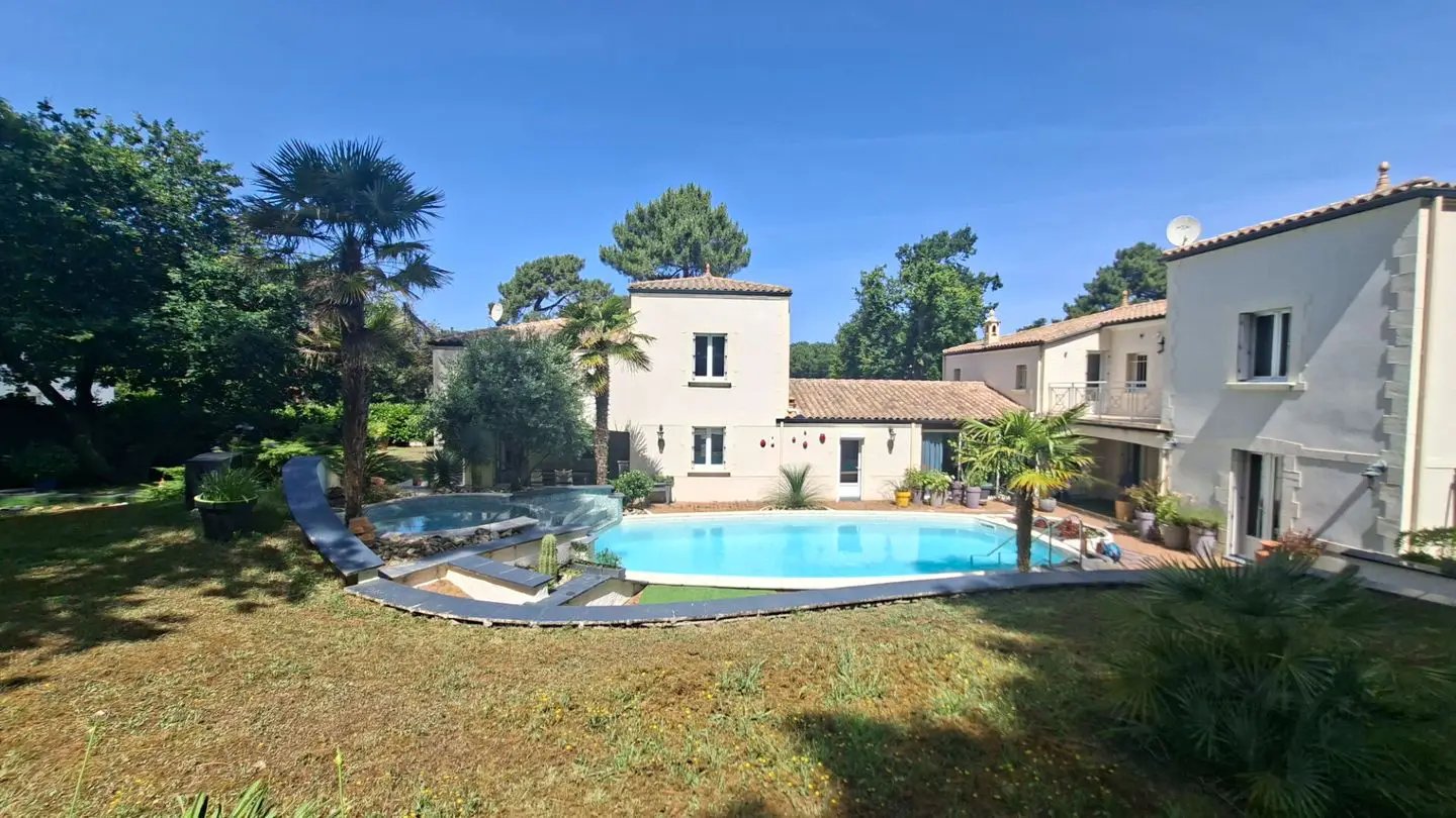 Maison à vendre, 370m², Les Mathes