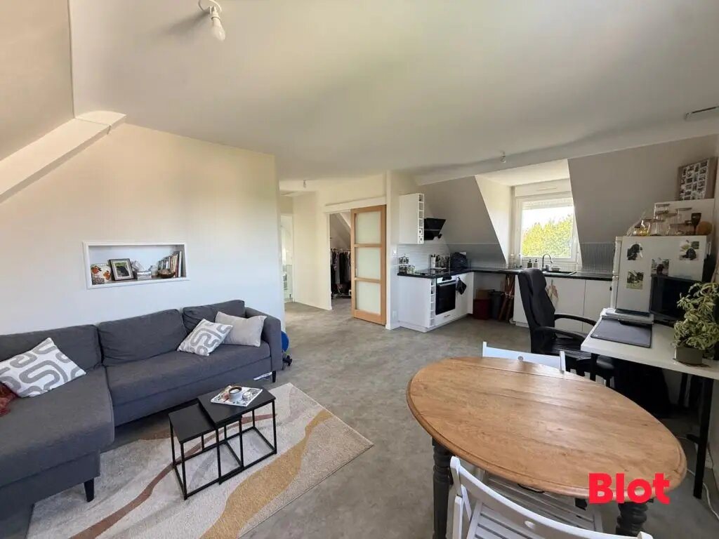 Appartement à louer, 61m², Vern-sur-Seiche