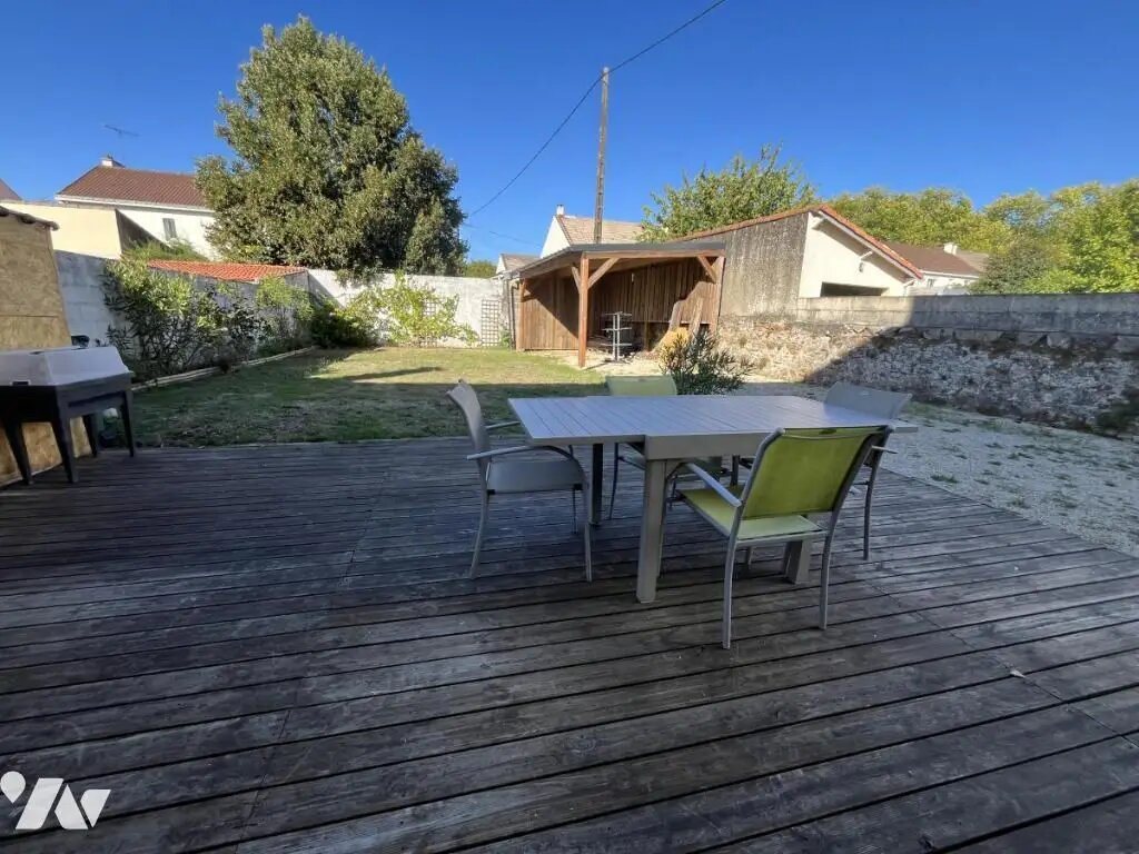 Maison à vendre, 4m², La Montagne