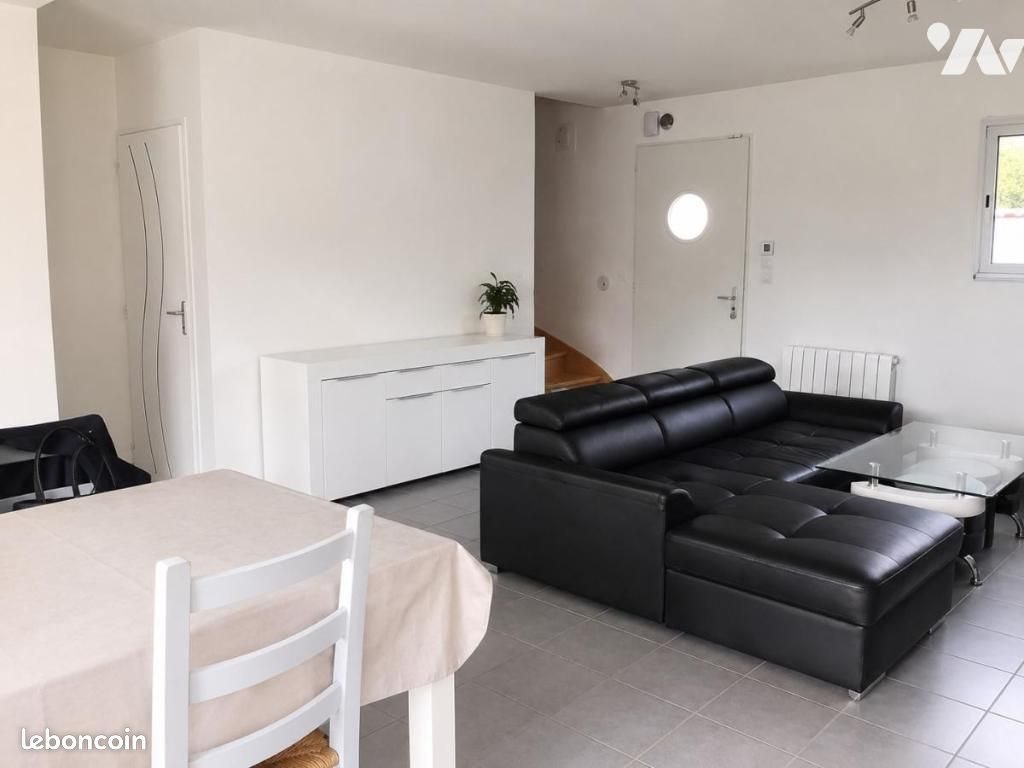 Maison à louer, 109m², Saint-Léger-les-Vignes