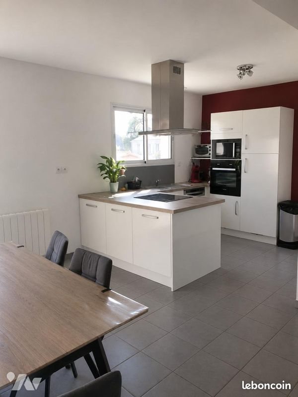 Maison à louer, 109m², Saint-Léger-les-Vignes