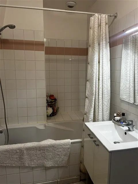 Appartement à louer, 47m², Lille