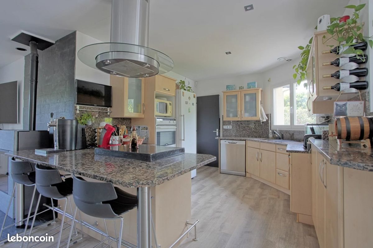 Maison à vendre, 155m², Saint-Morillon