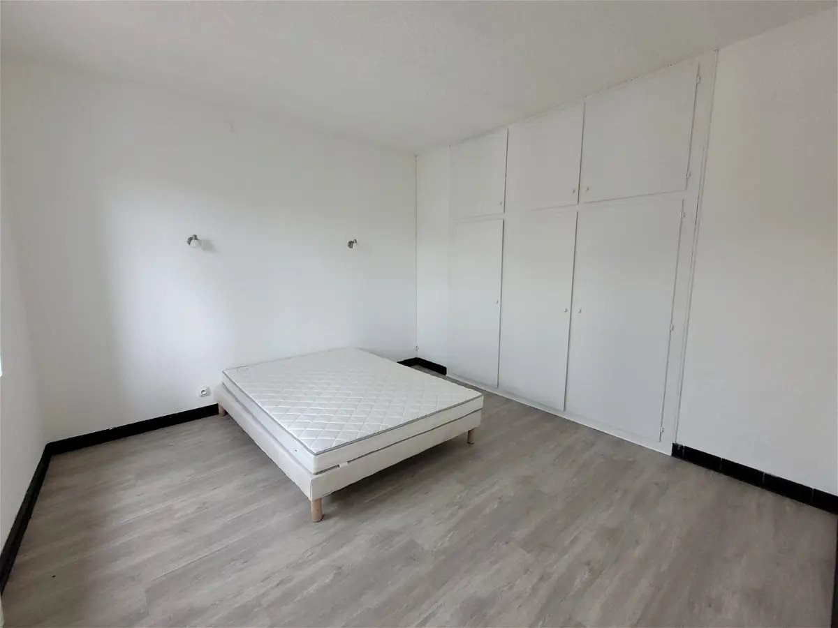 Appartement à louer, 42m², Condé-sur-l'Escaut