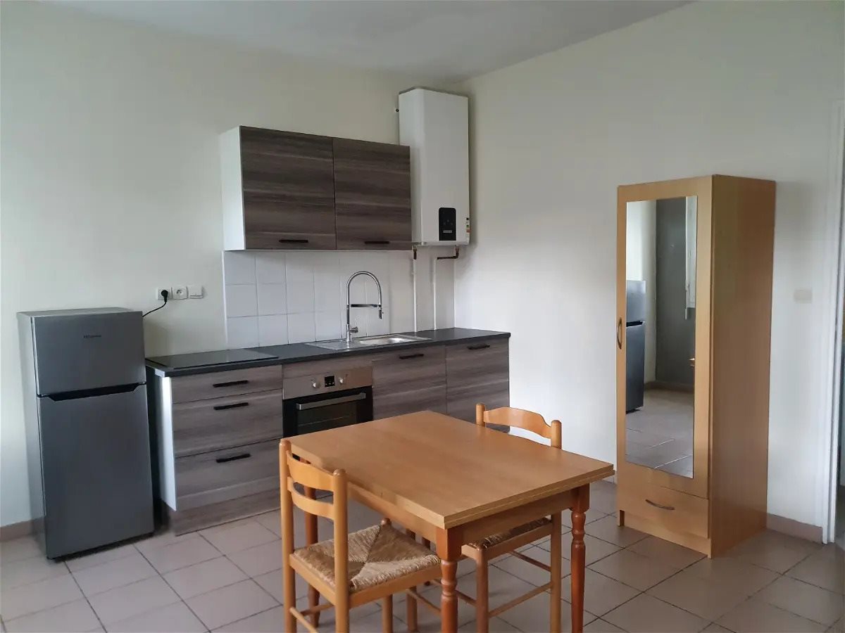 Appartement à louer, 25m², Condé-sur-l'Escaut