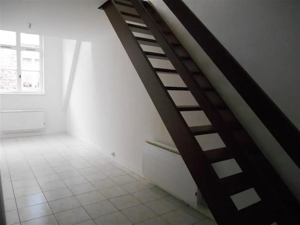 Appartement à louer, 28m², Valenciennes