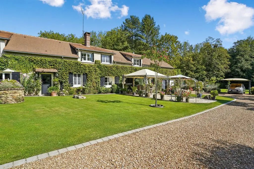 Maison à vendre, 220m², Poigny-la-Forêt
