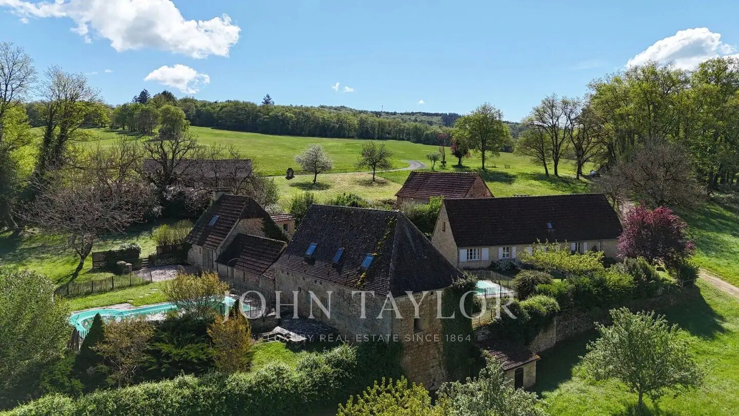 Maison à vendre, 963m², Tursac
