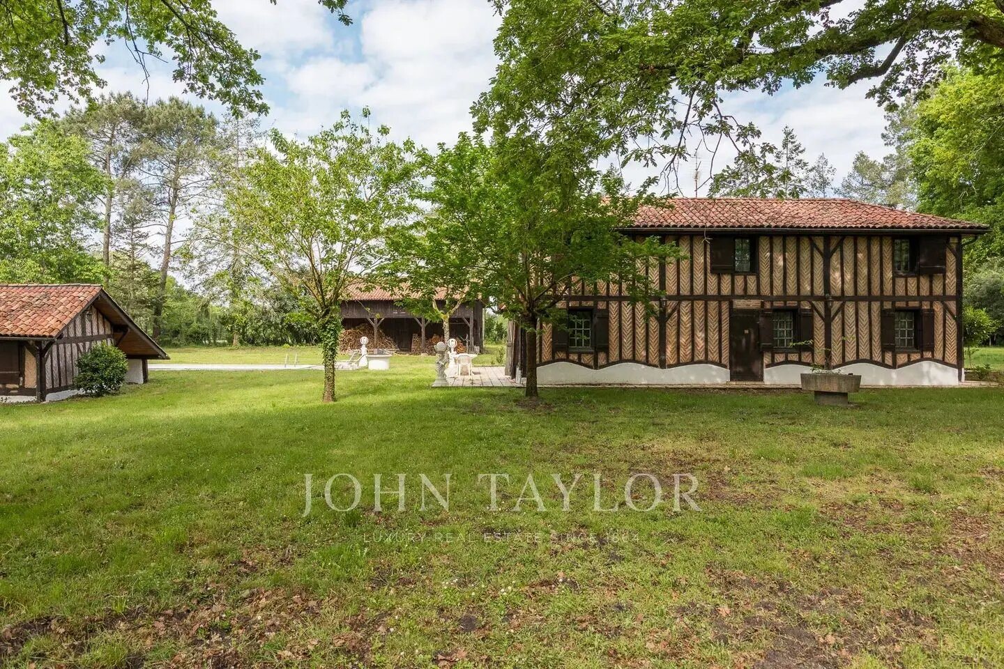 Maison à vendre, 194m², Gourbera