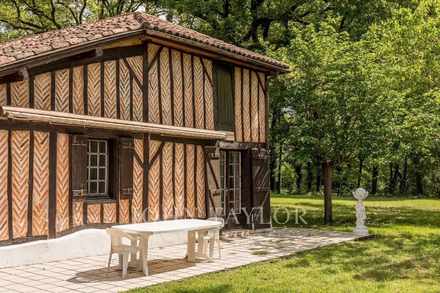 Maison à vendre, 194m², Gourbera