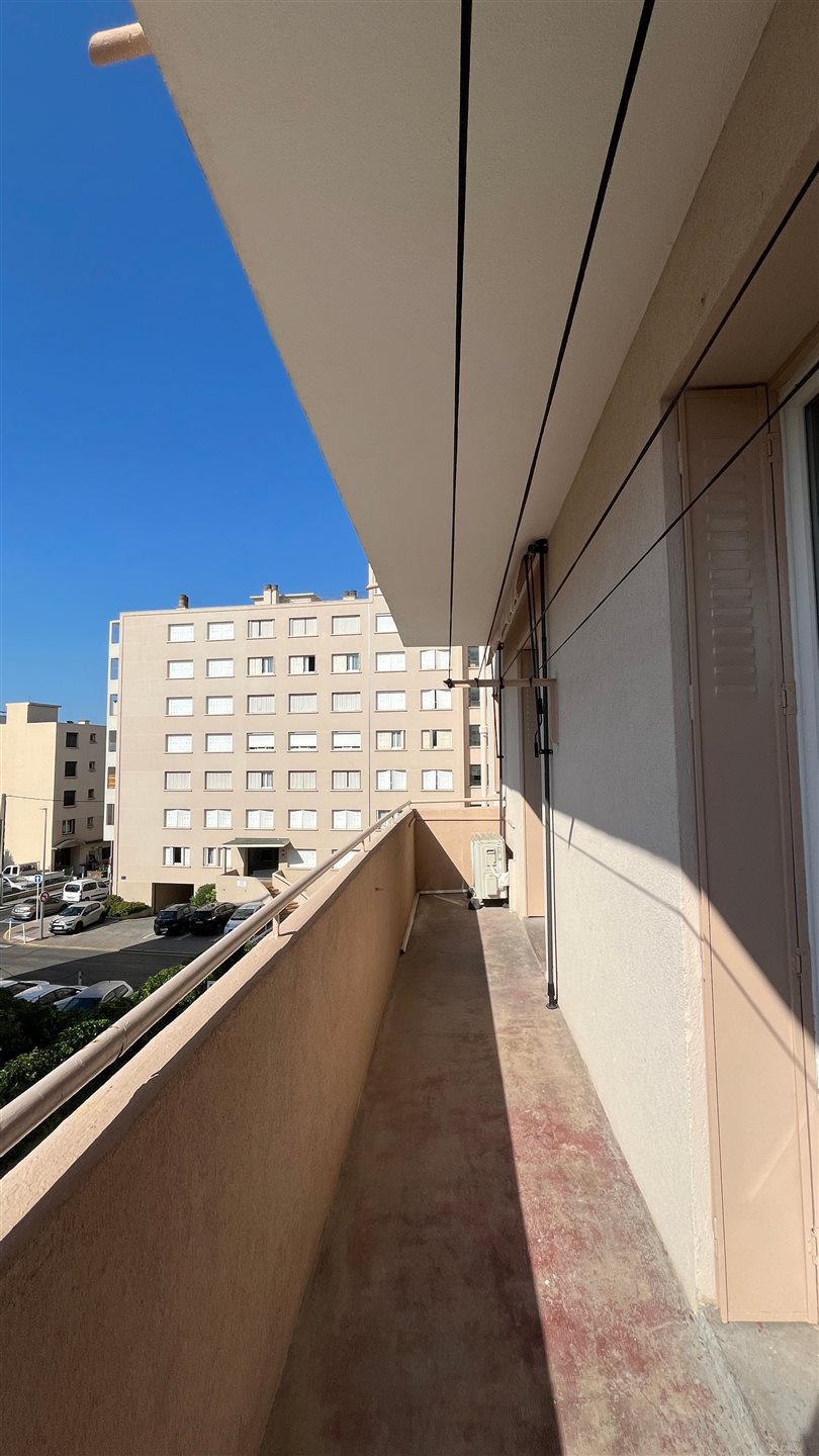 Appartement à louer, 62m², Toulon