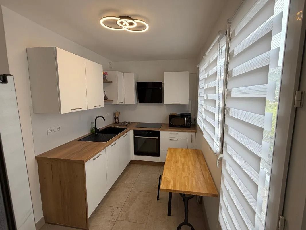 Appartement à louer, 59m², Toulon
