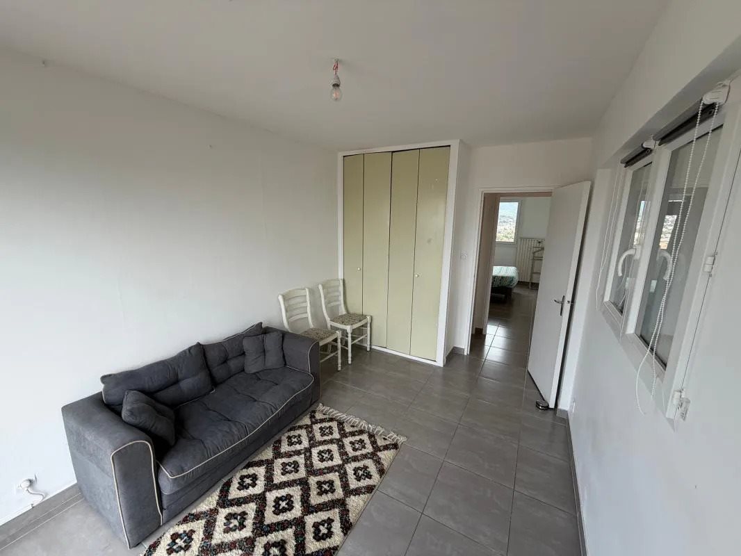 Appartement à louer, 59m², Toulon