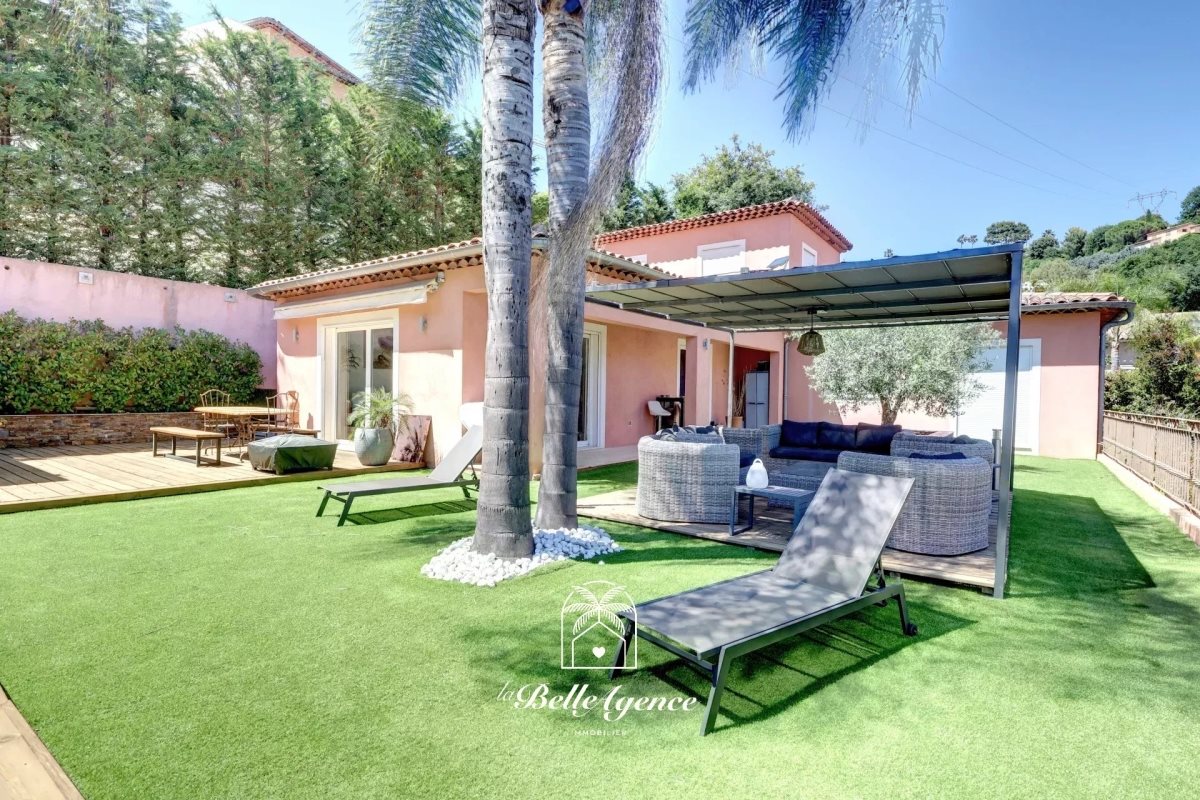 Maison à vendre, 235m², Cagnes-sur-Mer