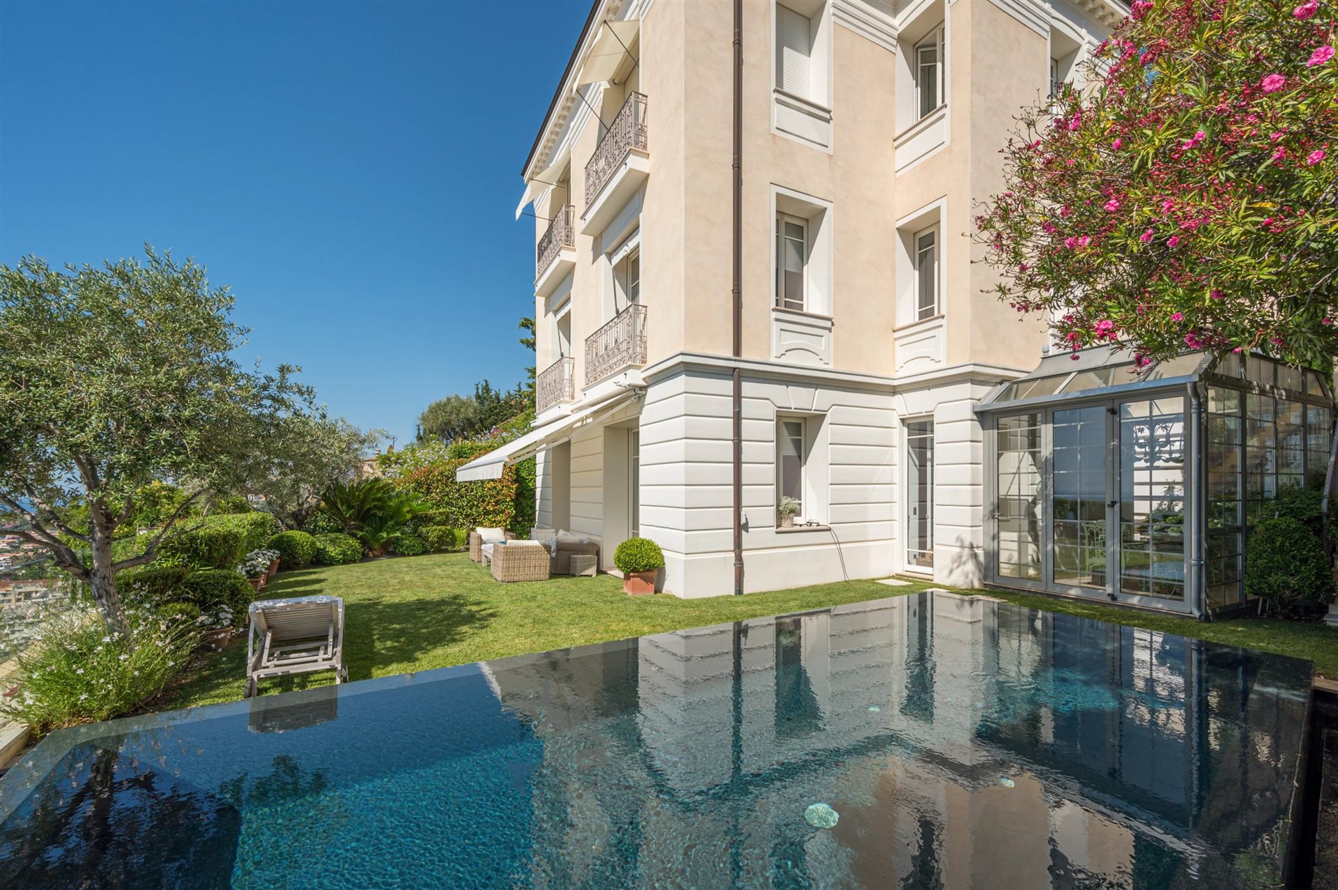 Maison à vendre, 352m², Beaulieu-sur-Mer