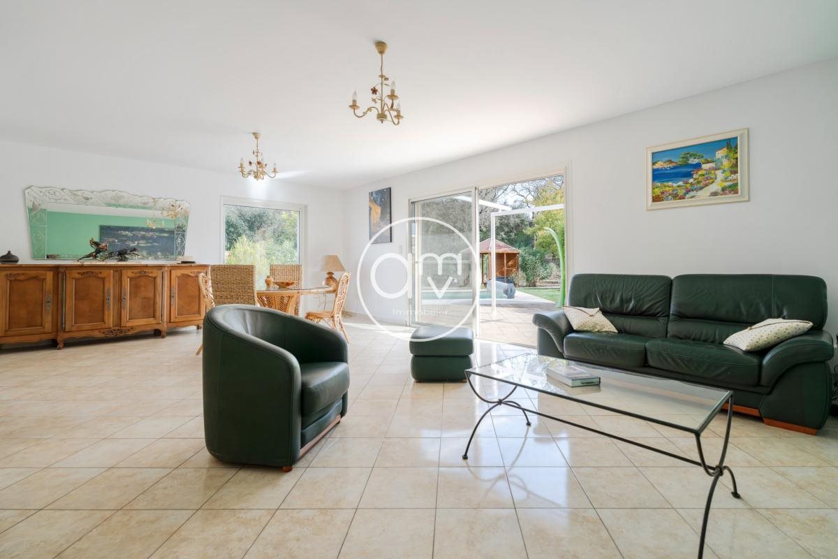 Maison à vendre, 253m², La Crau
