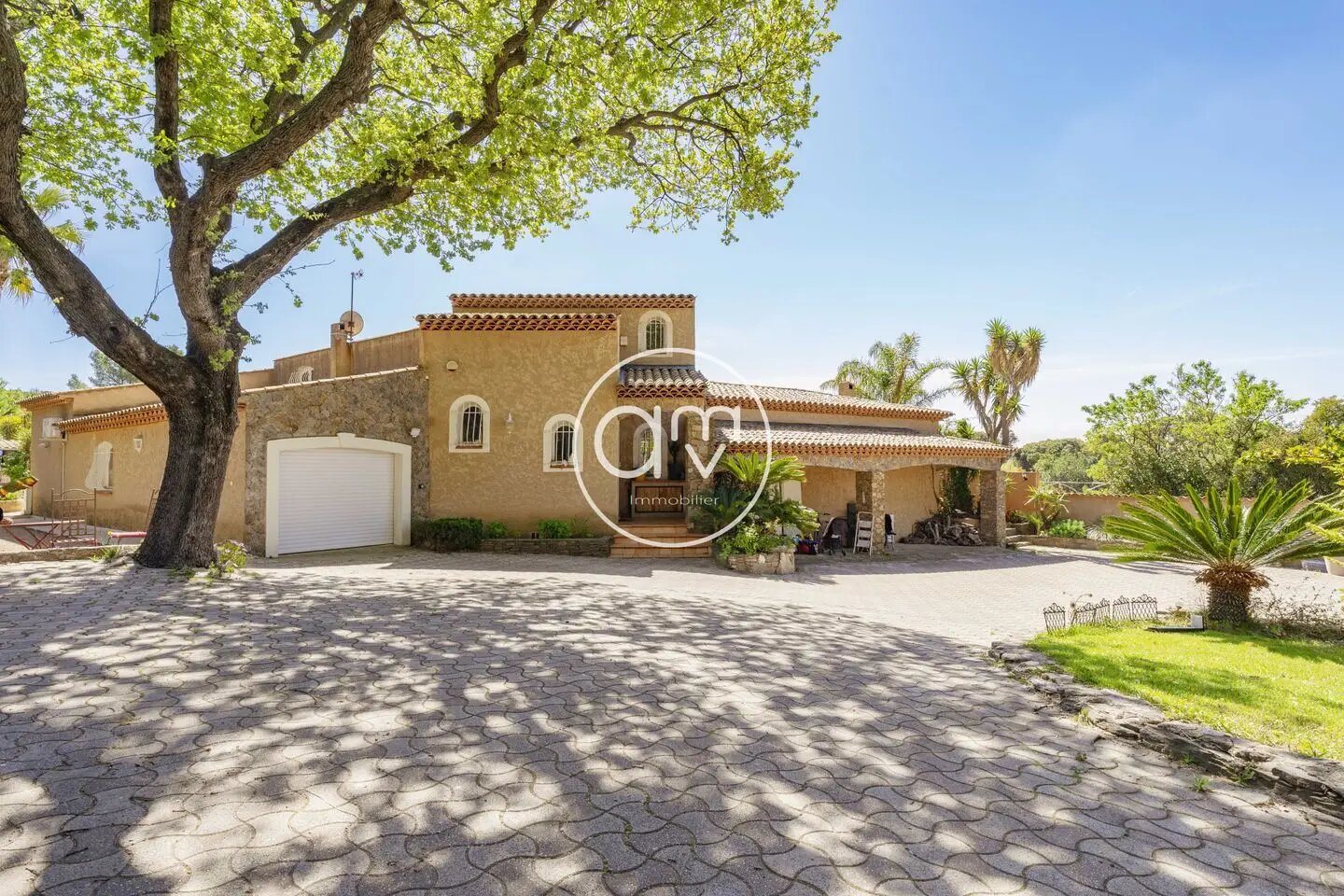 Maison à vendre, 167m², Carqueiranne