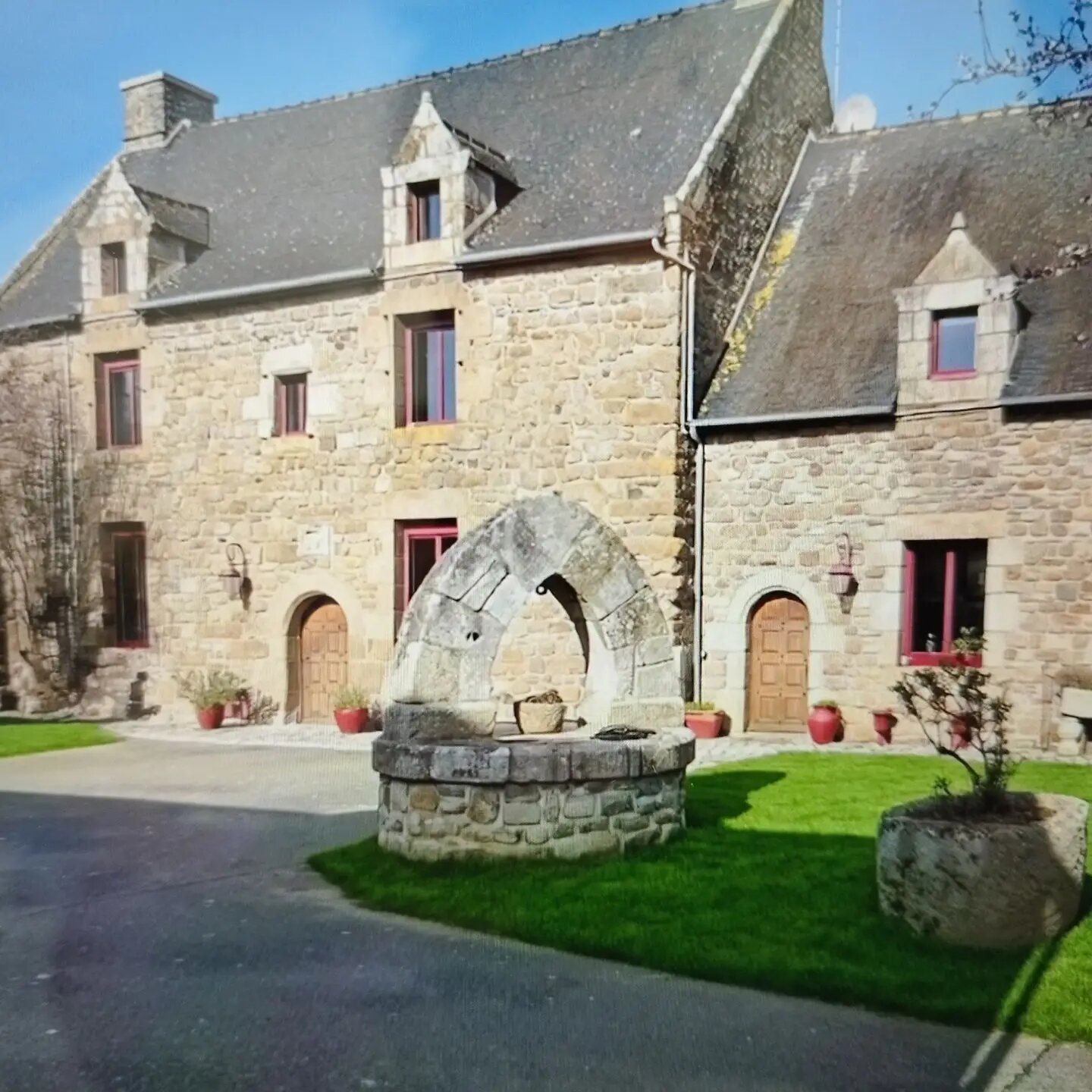 Maison à vendre, 340m², Trégueux