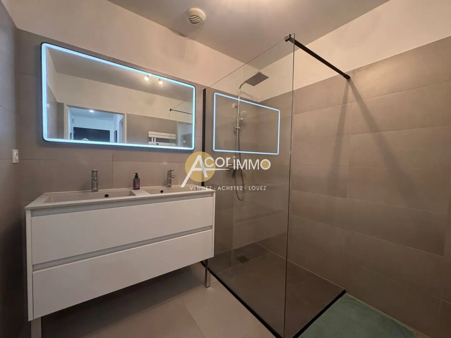 Appartement à vendre, 54m², Sanary-sur-Mer