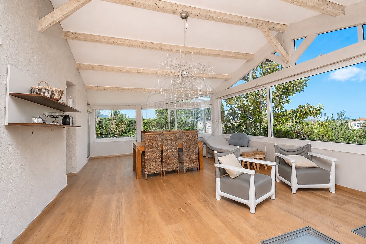 Maison à vendre, 128m², Saint-Laurent-du-Var