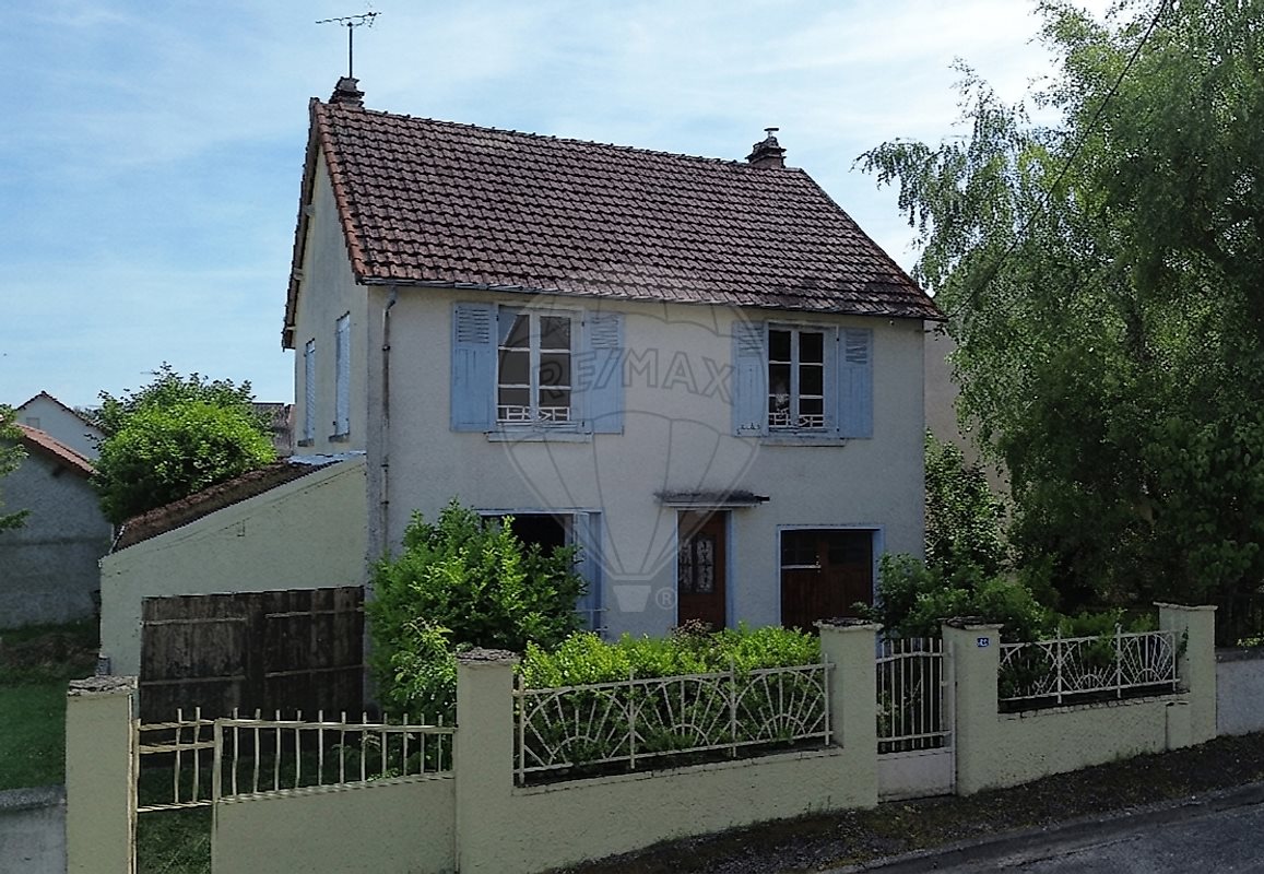 Maison à vendre, 108m², Varennes-Vauzelles