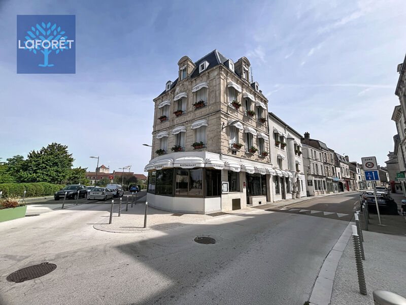 Maison à vendre, 953m², Chaumont