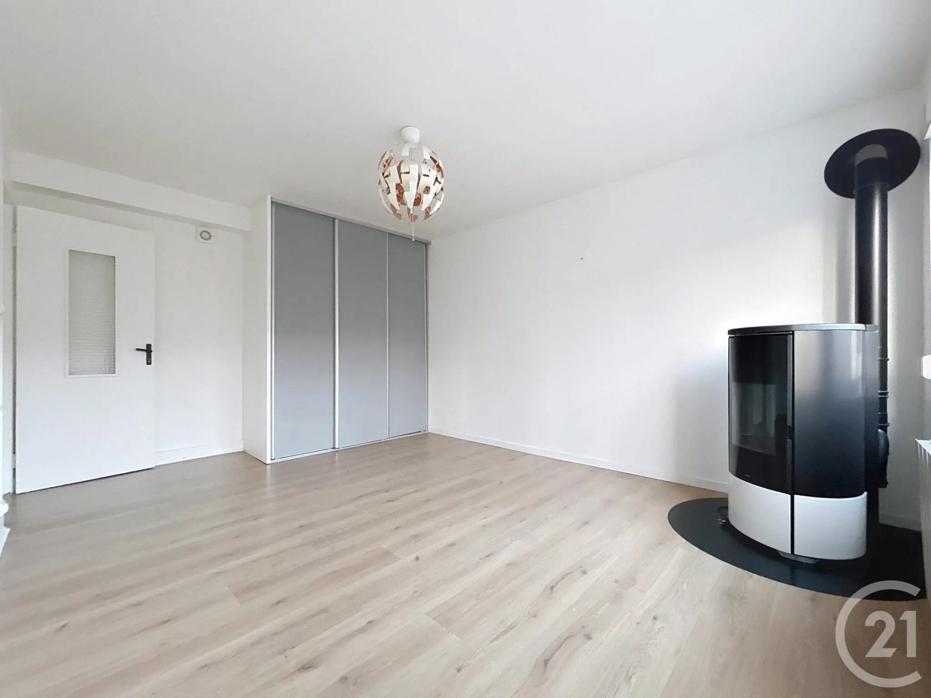 Appartement à louer, 70m², Colombier-Fontaine