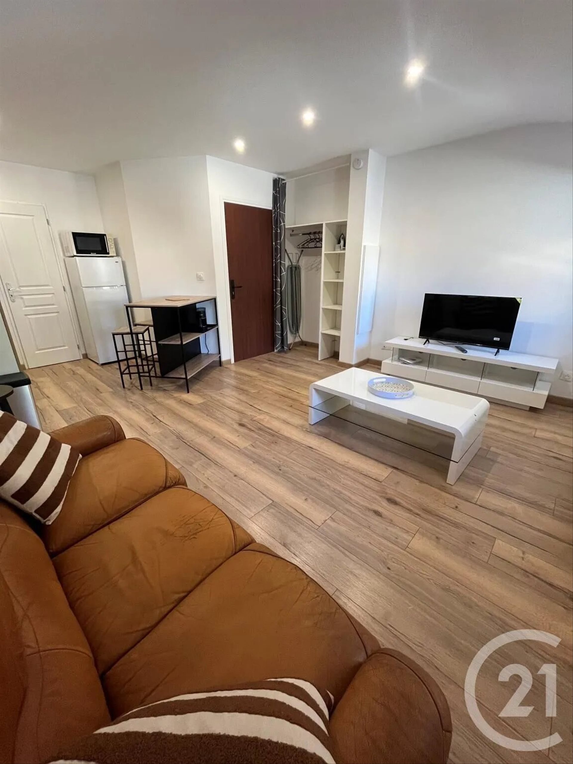 Appartement à louer, 24m², Saint-Cyr-sur-Mer