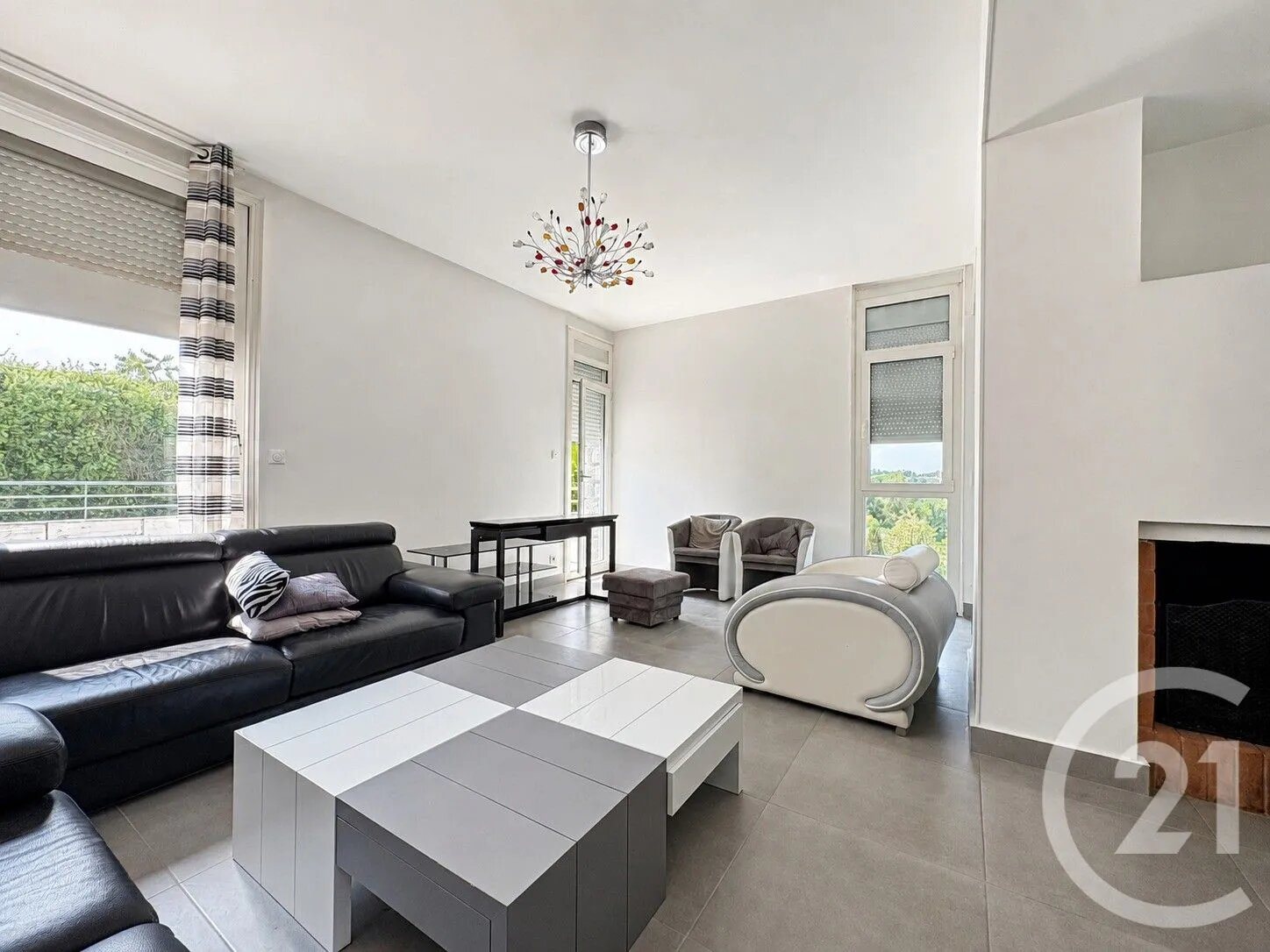 Maison à louer, 287m², Panazol