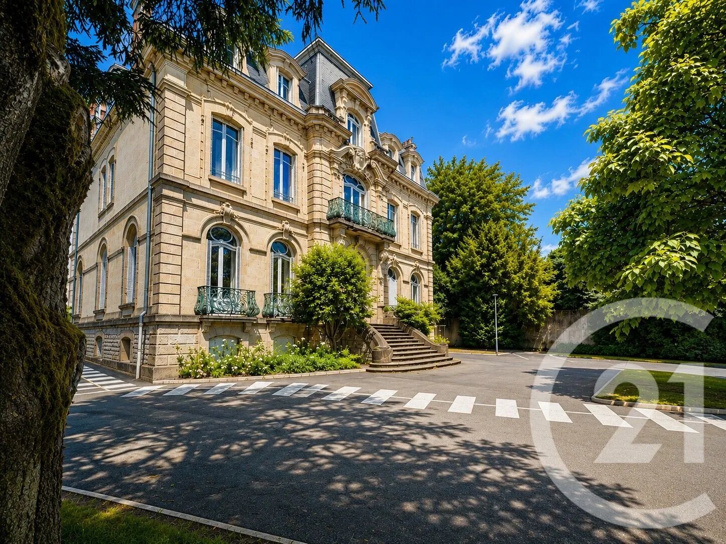 Appartement à vendre, 890m², Limoges