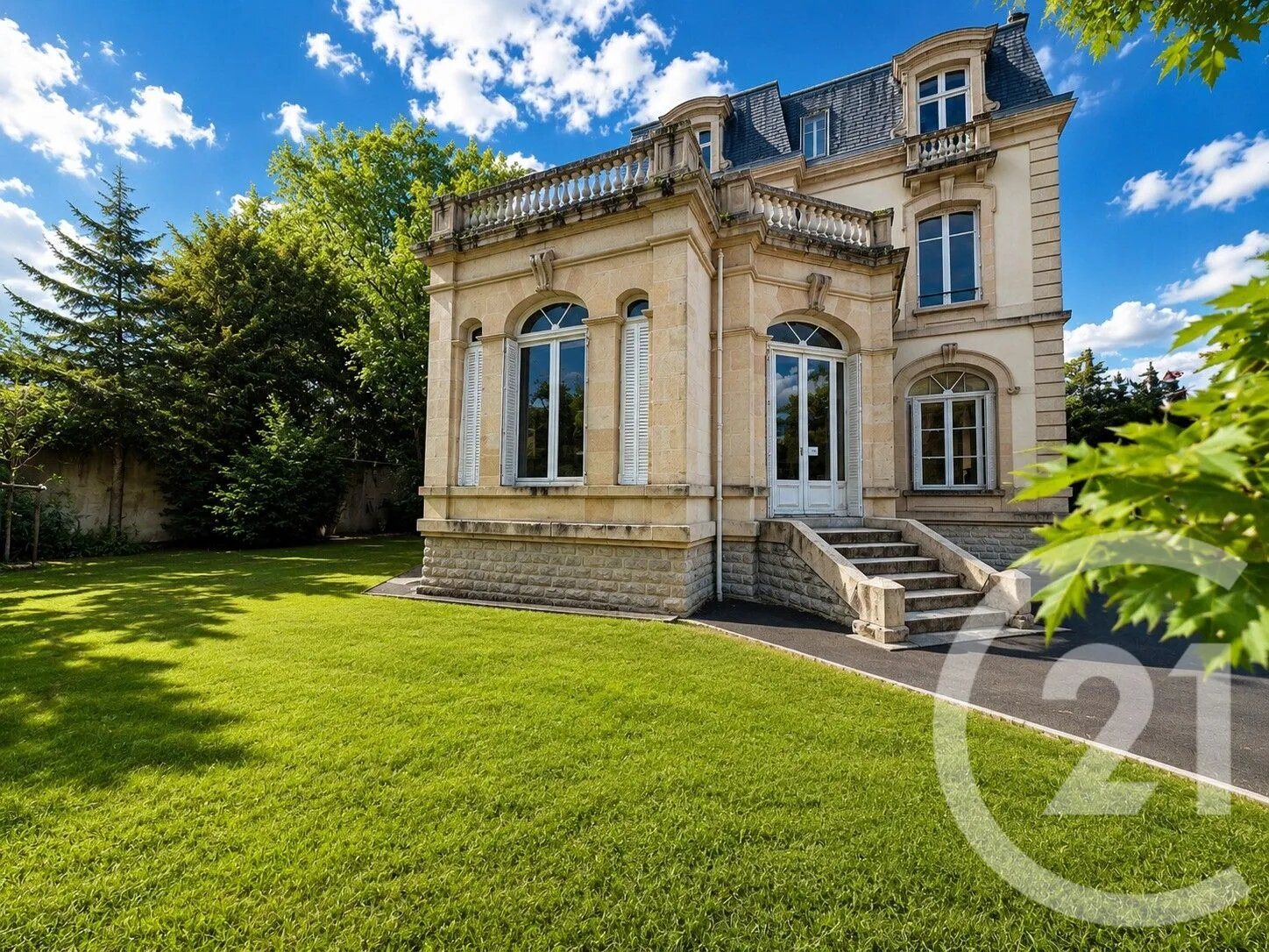 Appartement à vendre, 890m², Limoges