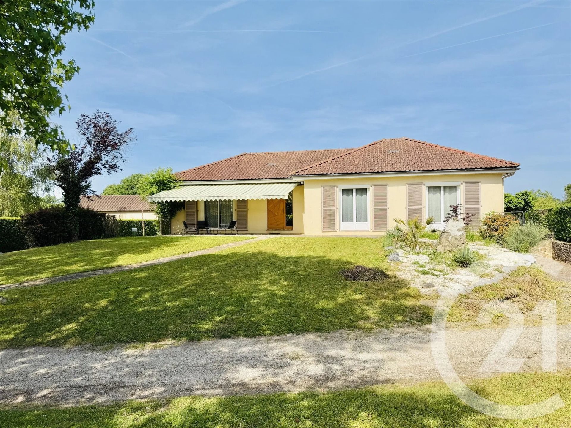Maison à vendre, 107m², Saint-Gence
