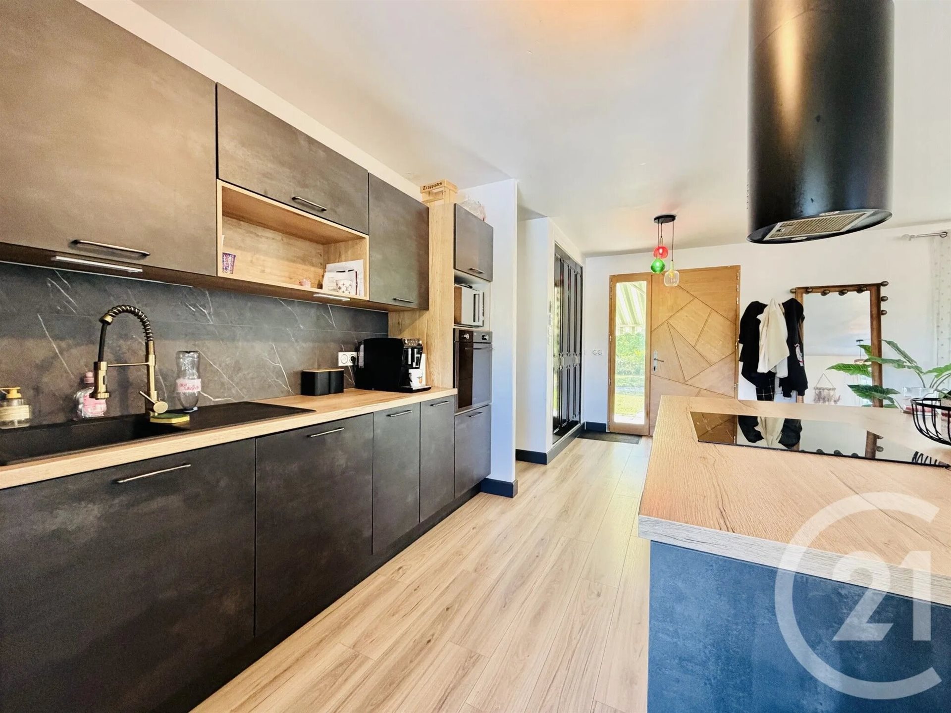 Maison à vendre, 107m², Saint-Gence
