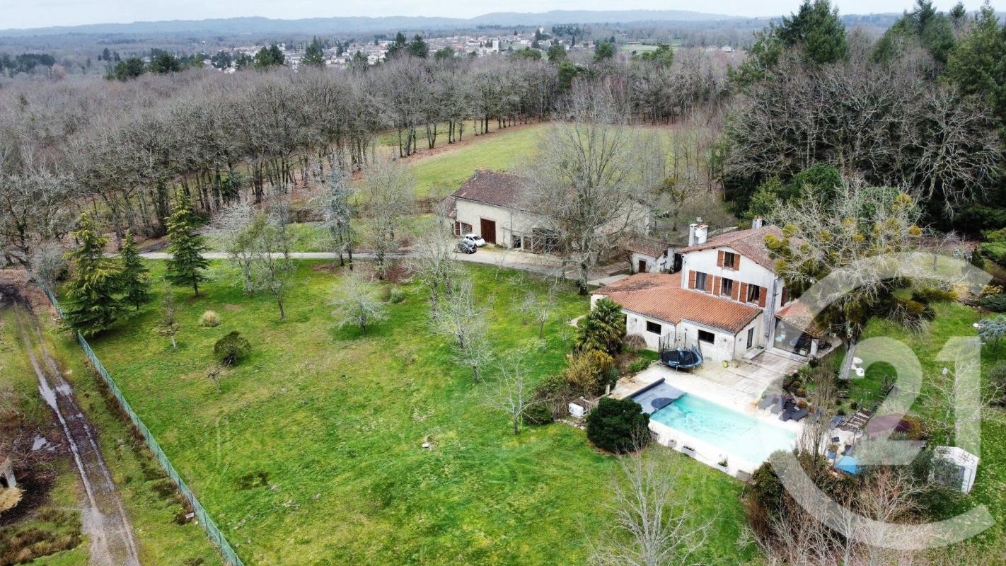 Maison à vendre, 376m², Oradour-sur-Glane
